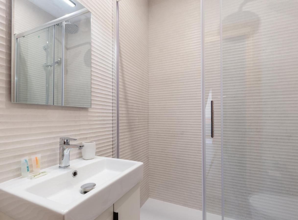 Spacious Doubleroom Apartment At Sants Барселона Екстер'єр фото